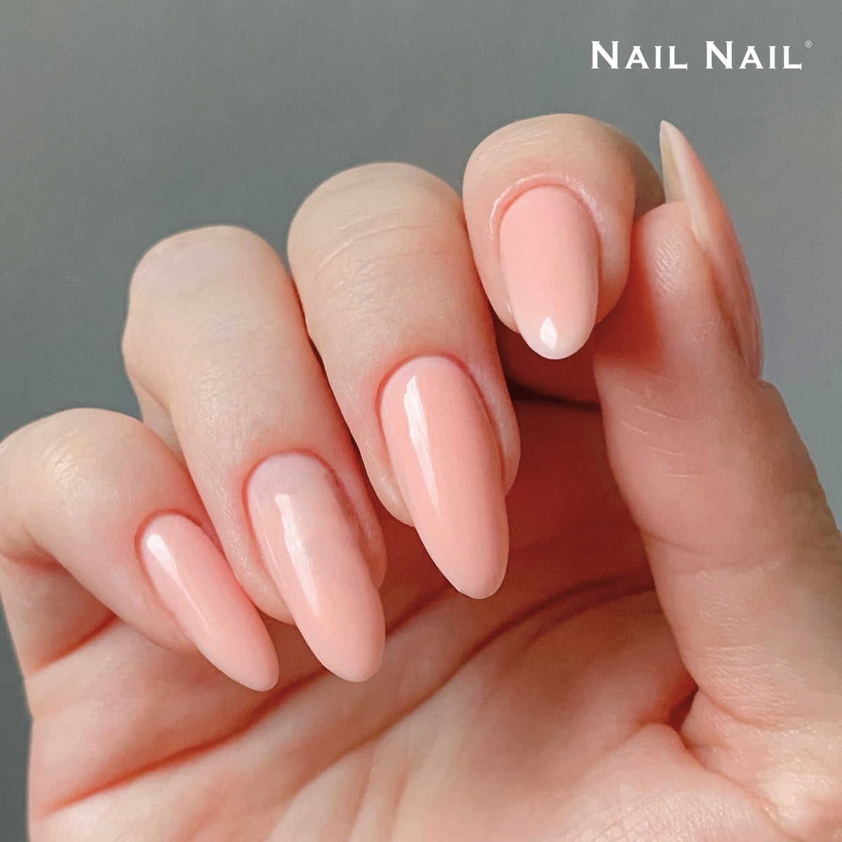 Soak-off Gel Pedicure Service (2 Colours) at a special price of HKD570 and receive a FREE Soak-off Gel Manicure Service (Original Value HKD470)